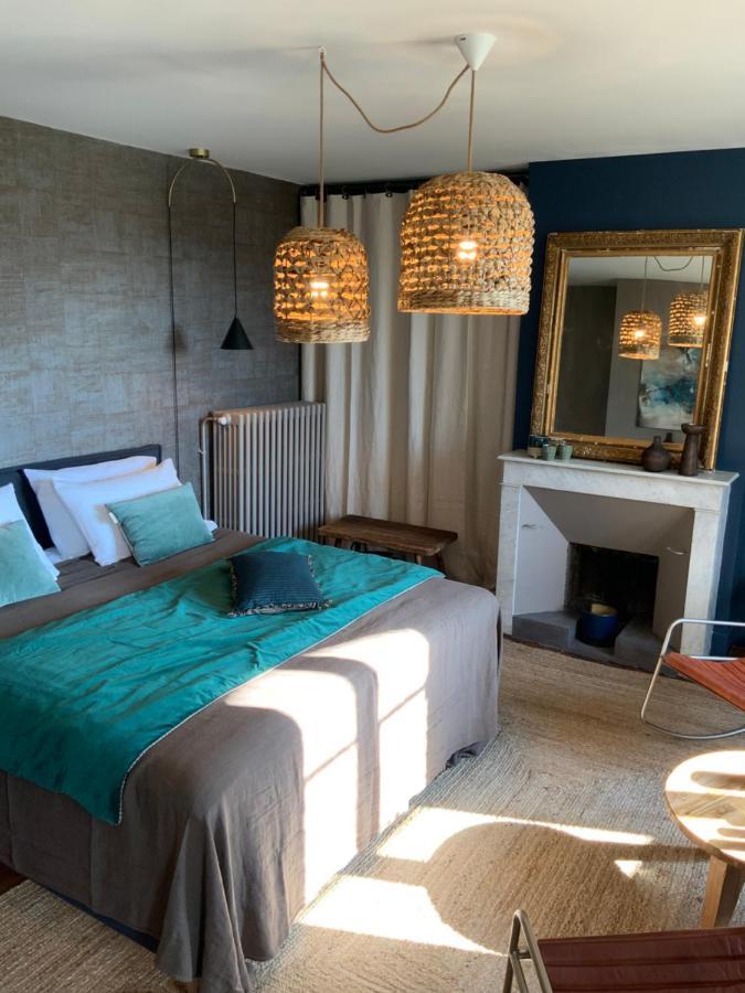 La Bastide Des Grands Chenes Bed & Breakfast Lambesc Bagian luar foto