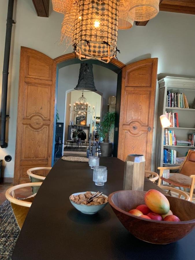 La Bastide Des Grands Chenes Bed & Breakfast Lambesc Bagian luar foto