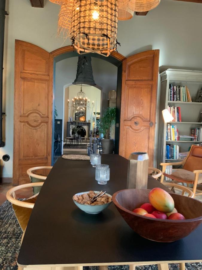 La Bastide Des Grands Chenes Bed & Breakfast Lambesc Bagian luar foto