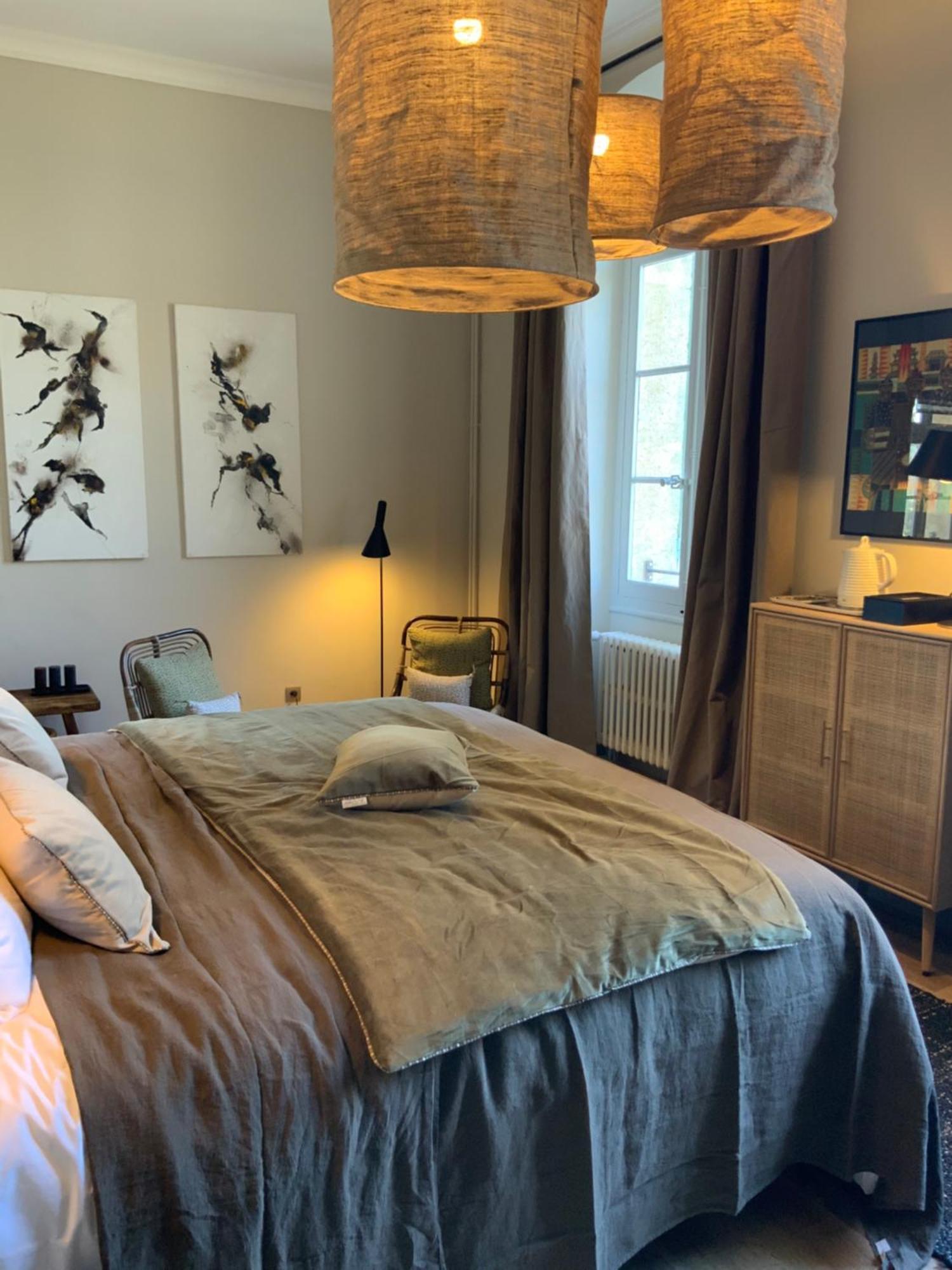 La Bastide Des Grands Chenes Bed & Breakfast Lambesc Ruang foto